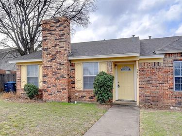7472 Tiffany Meadows Lane, Fort Worth, TX 76140