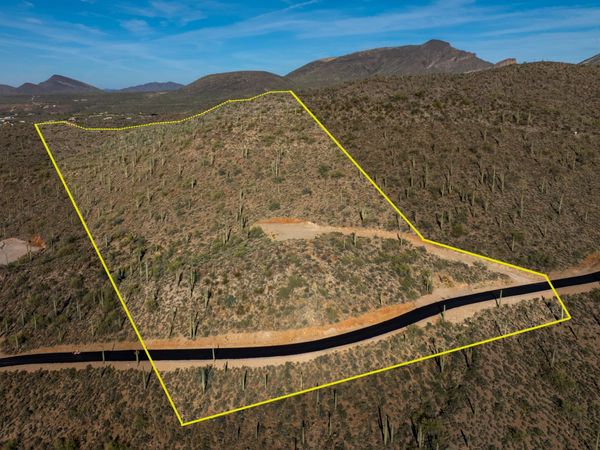 425XX N 66th Street, Unit -, Cave Creek, AZ 85331