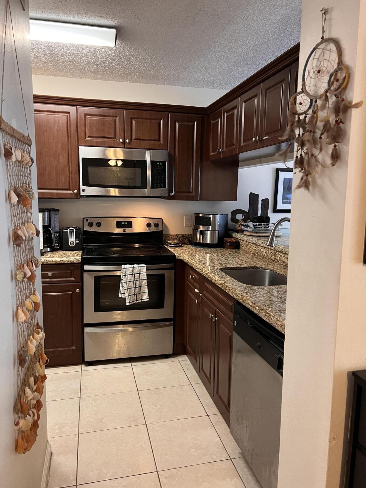 1103 Glenmoor Drive, West Palm Beach, FL 33409 Photo