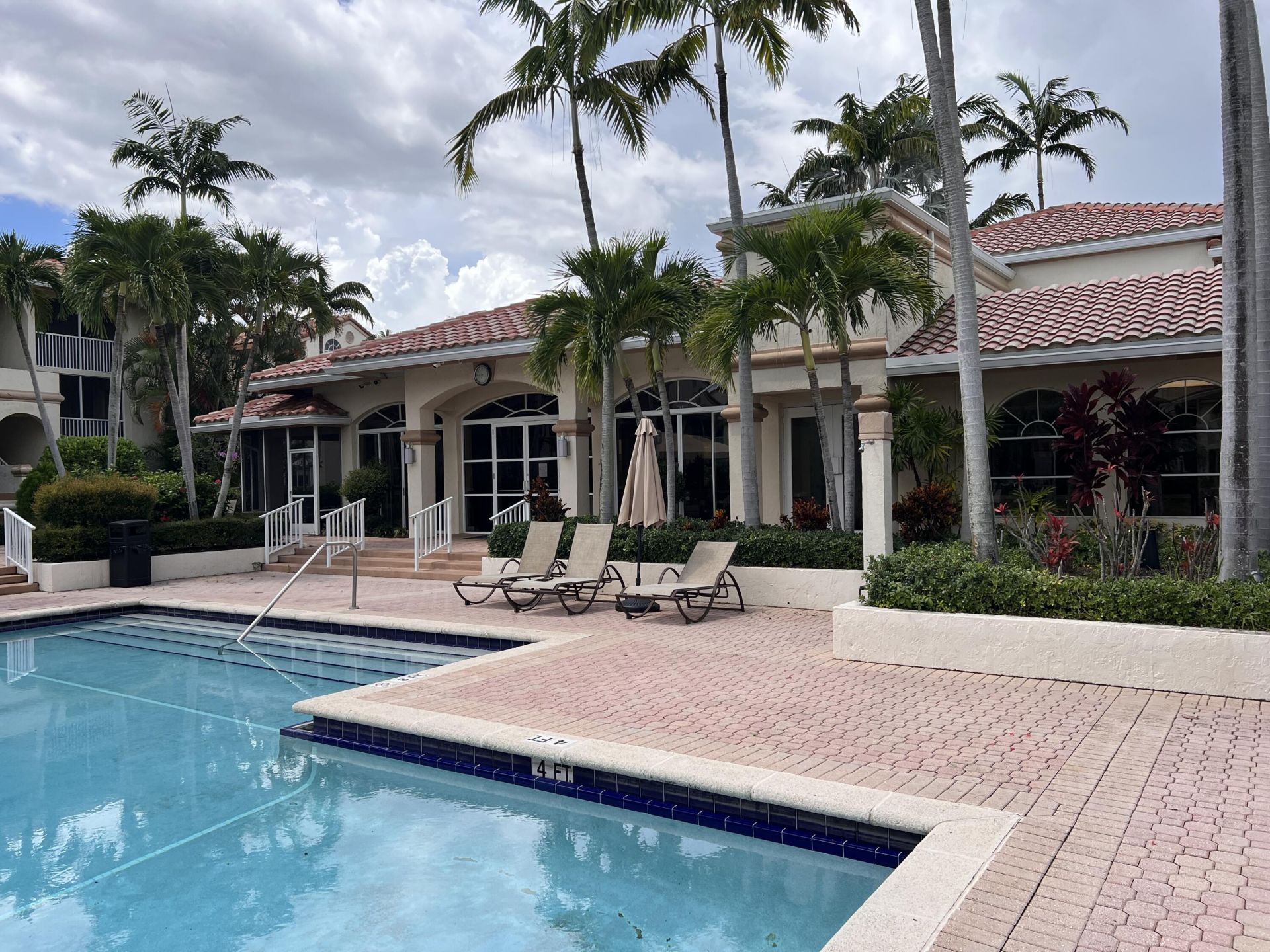 1103 Glenmoor Drive, West Palm Beach, FL 33409 Photo