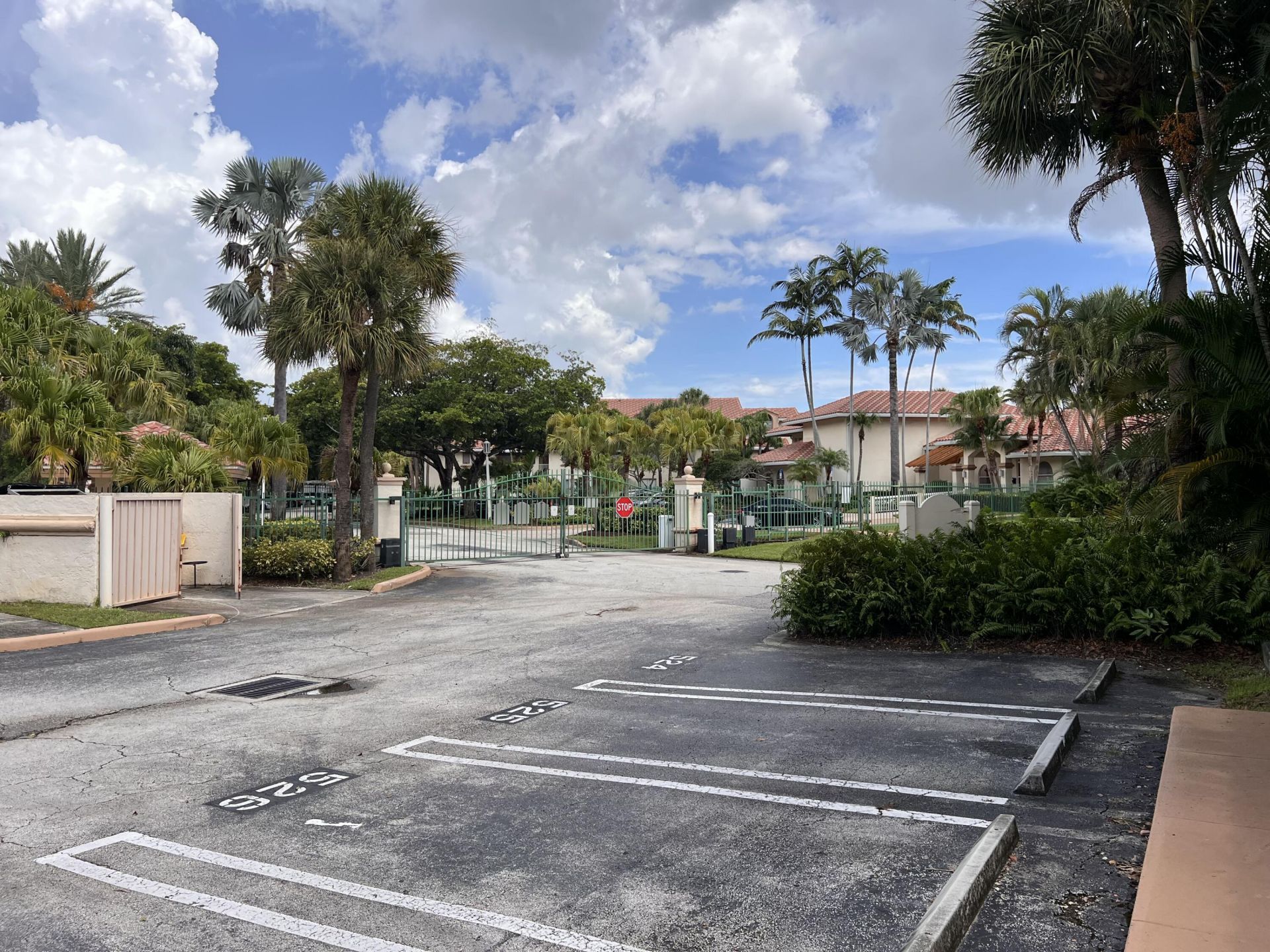 1103 Glenmoor Drive, West Palm Beach, FL 33409 Photo