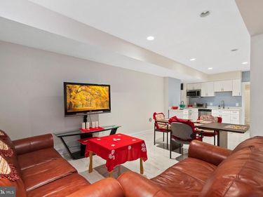 43610 ALDIE MILL COURT , CHANTILLY, VA 20152