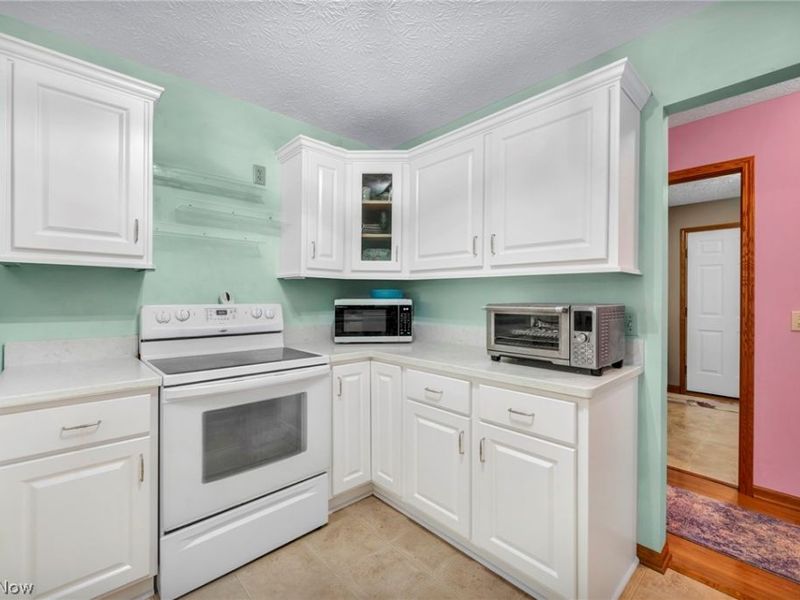 4136 Telegraph Lane, Vermilion, OH 44089 Photo 10