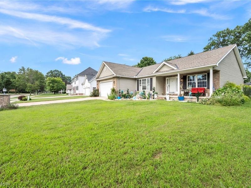 4136 Telegraph Lane, Vermilion, OH 44089 Photo 2