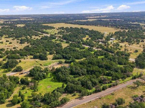 3560 County Road 236 , Liberty Hill, TX 78642
