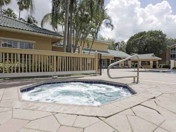 Unit E106, Pompano Beach, FL 33069