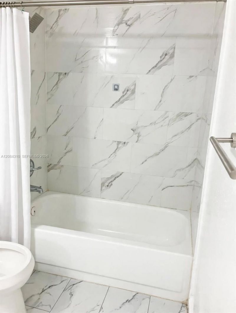 Please Call For Address, Unit E106, Pompano Beach, FL 33069 Photo
