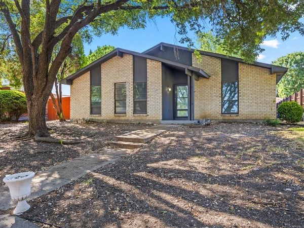 3314 Excalibur Circle, Garland, TX 75044