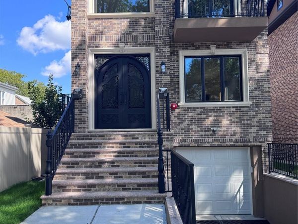 147-15 22nd ave , Whitestone, NY 11357