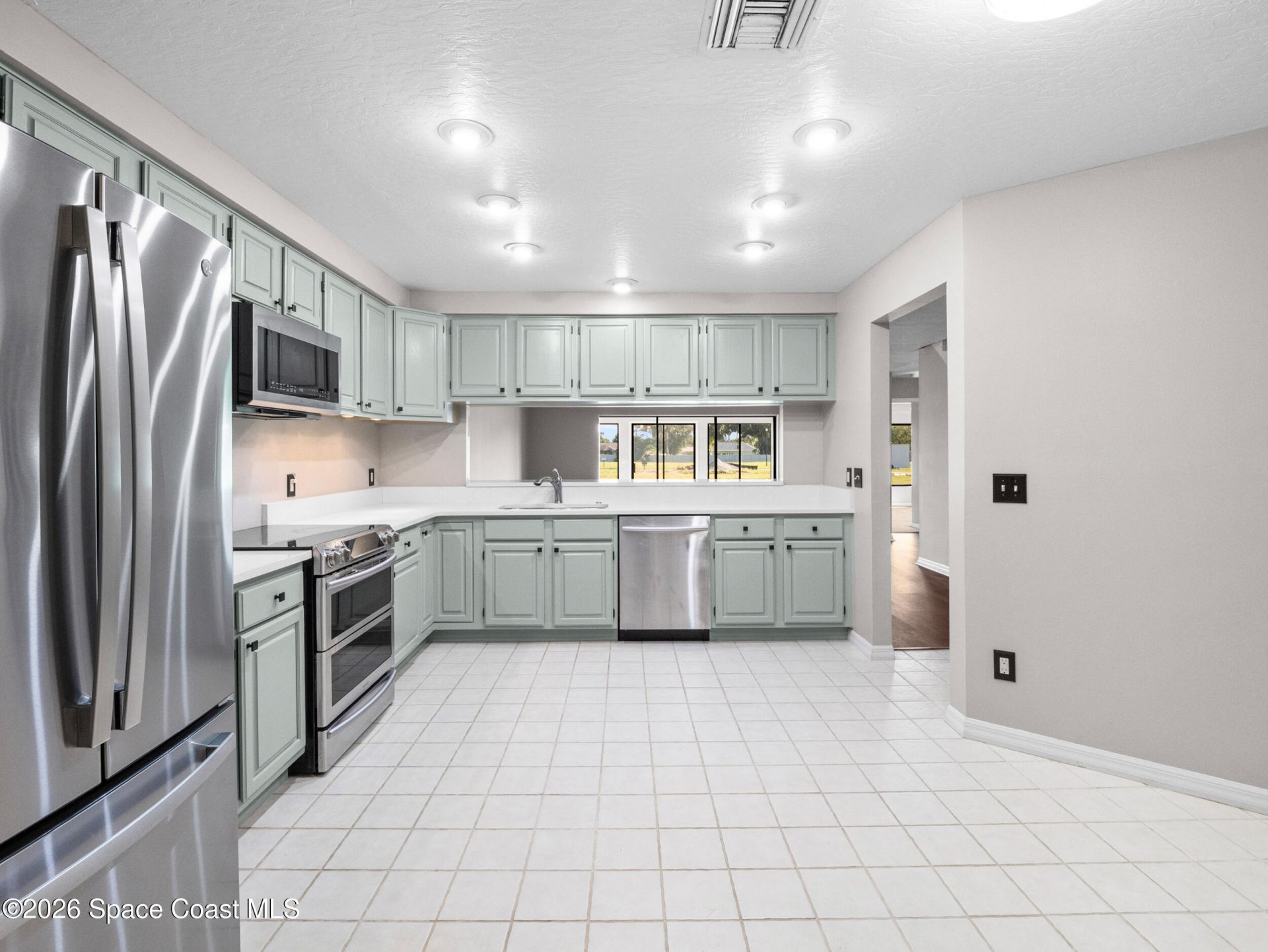 1314 Island Green Drive Ne, Unit B2-15, Palm Bay, FL 32905 Photo