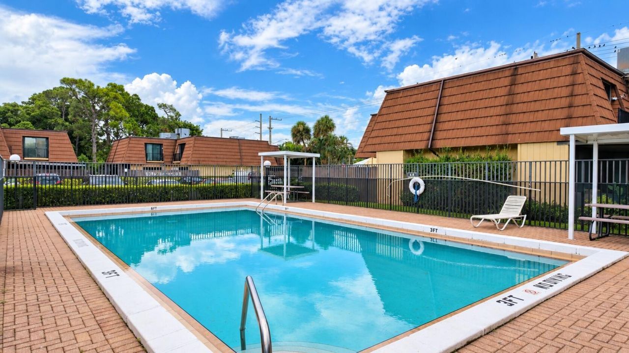 4161 Turnberry Circle, Unit 28, Lake Worth, FL 33467 Photo