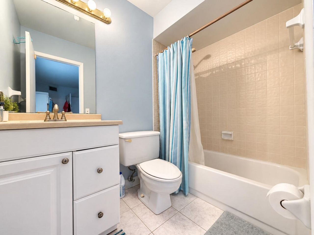 4161 Turnberry Circle, Unit 28, Lake Worth, FL 33467 Photo