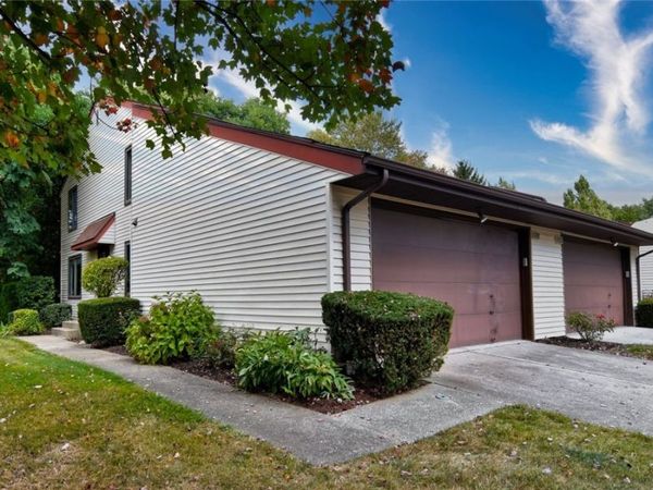 32623 Jefferson Drive , Solon, OH 44139