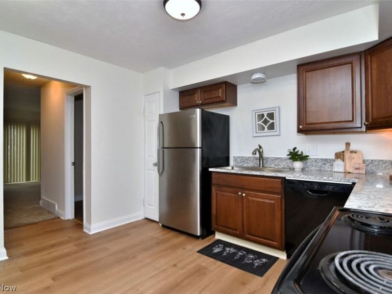 32623 Jefferson Drive, Solon, OH 44139 Photo 6