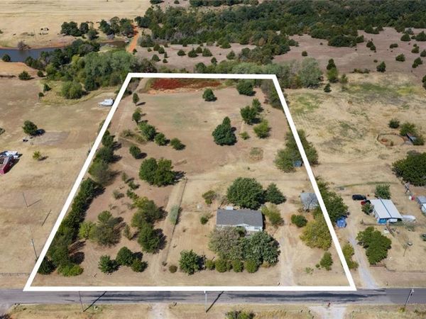 1444 County Street 2970 , Blanchard, OK 73010