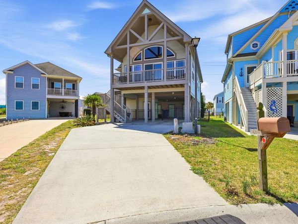 915 Ocean Pines Ct. , North Myrtle Beach, SC 29582