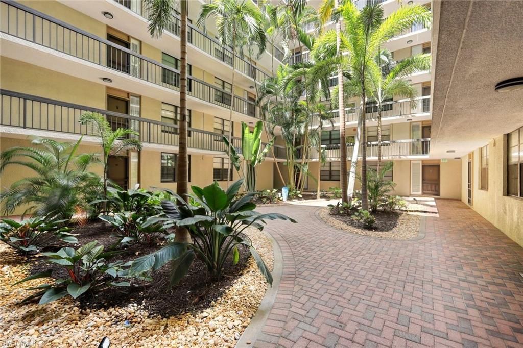 601 Seaview Ct, Unit C506, Marco Island, FL 34145 Photo