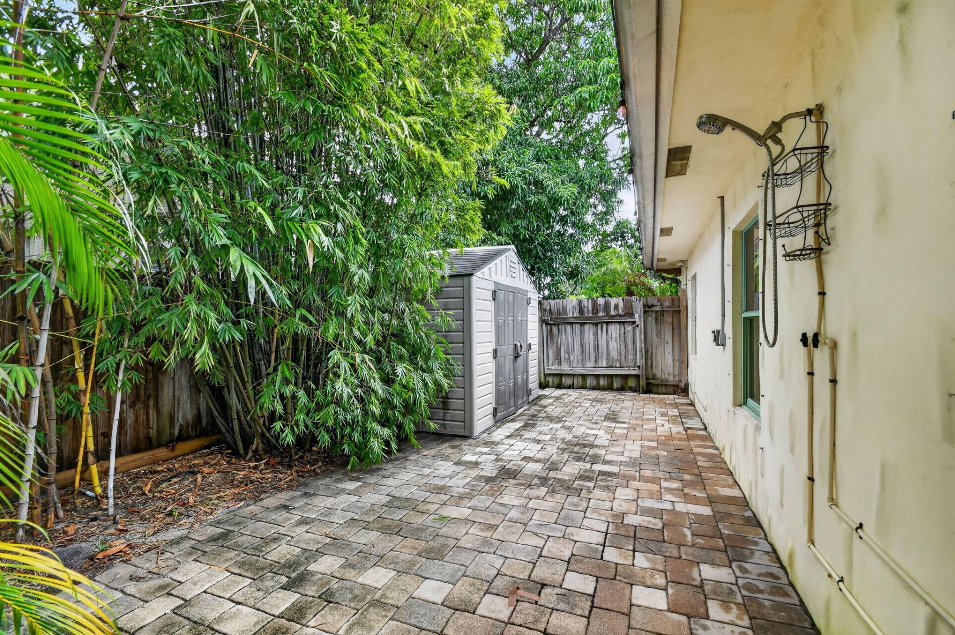 4311 Garden Avenue, West Palm Beach, FL 33405 Photo