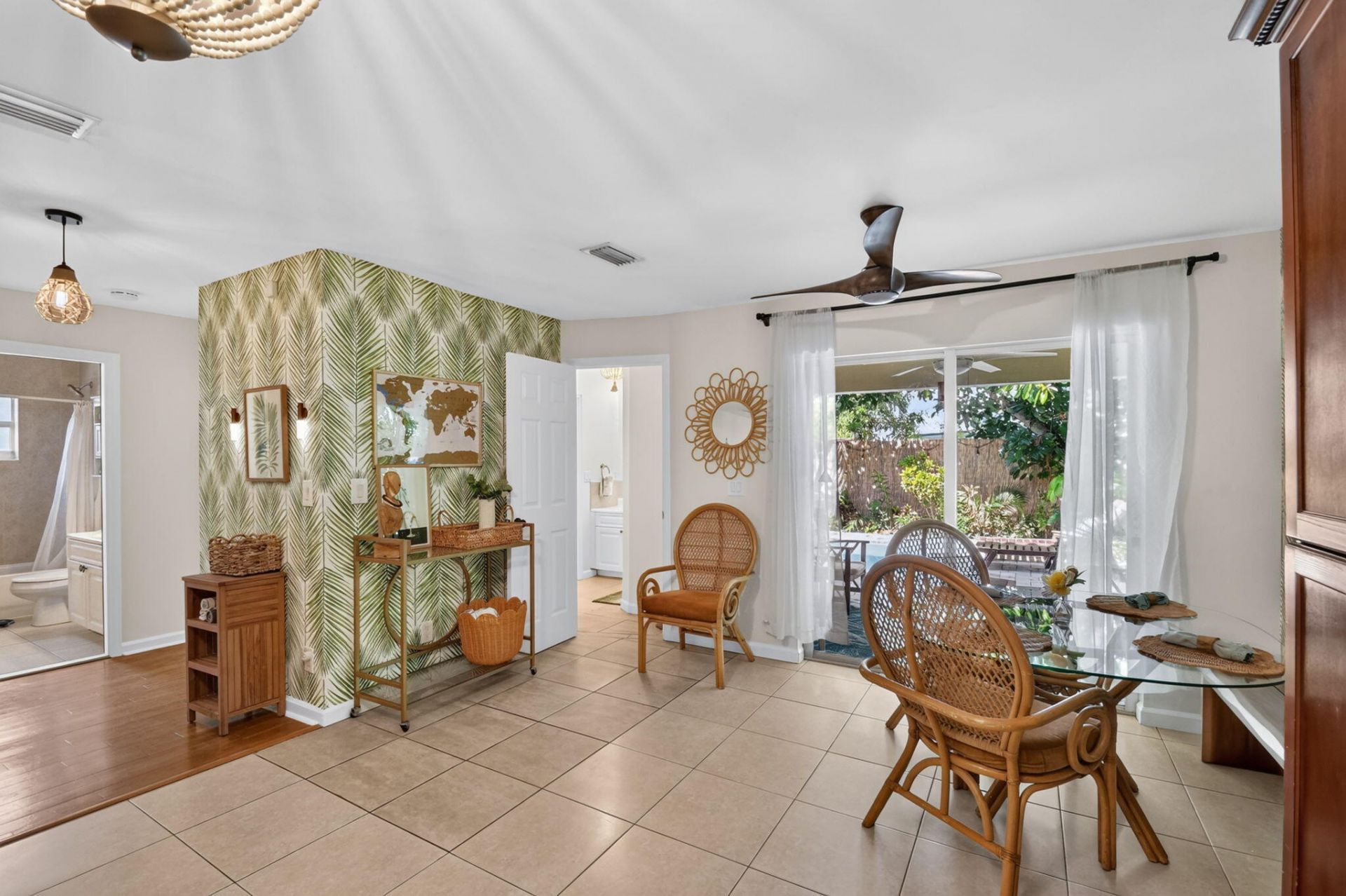 4311 Garden Avenue, West Palm Beach, FL 33405 Photo