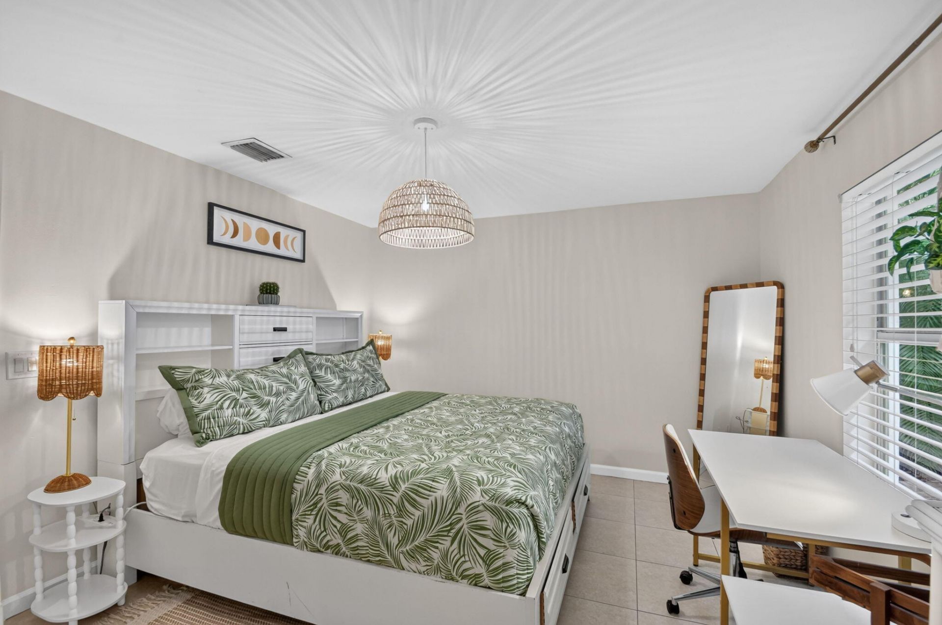 4311 Garden Avenue, West Palm Beach, FL 33405 Photo