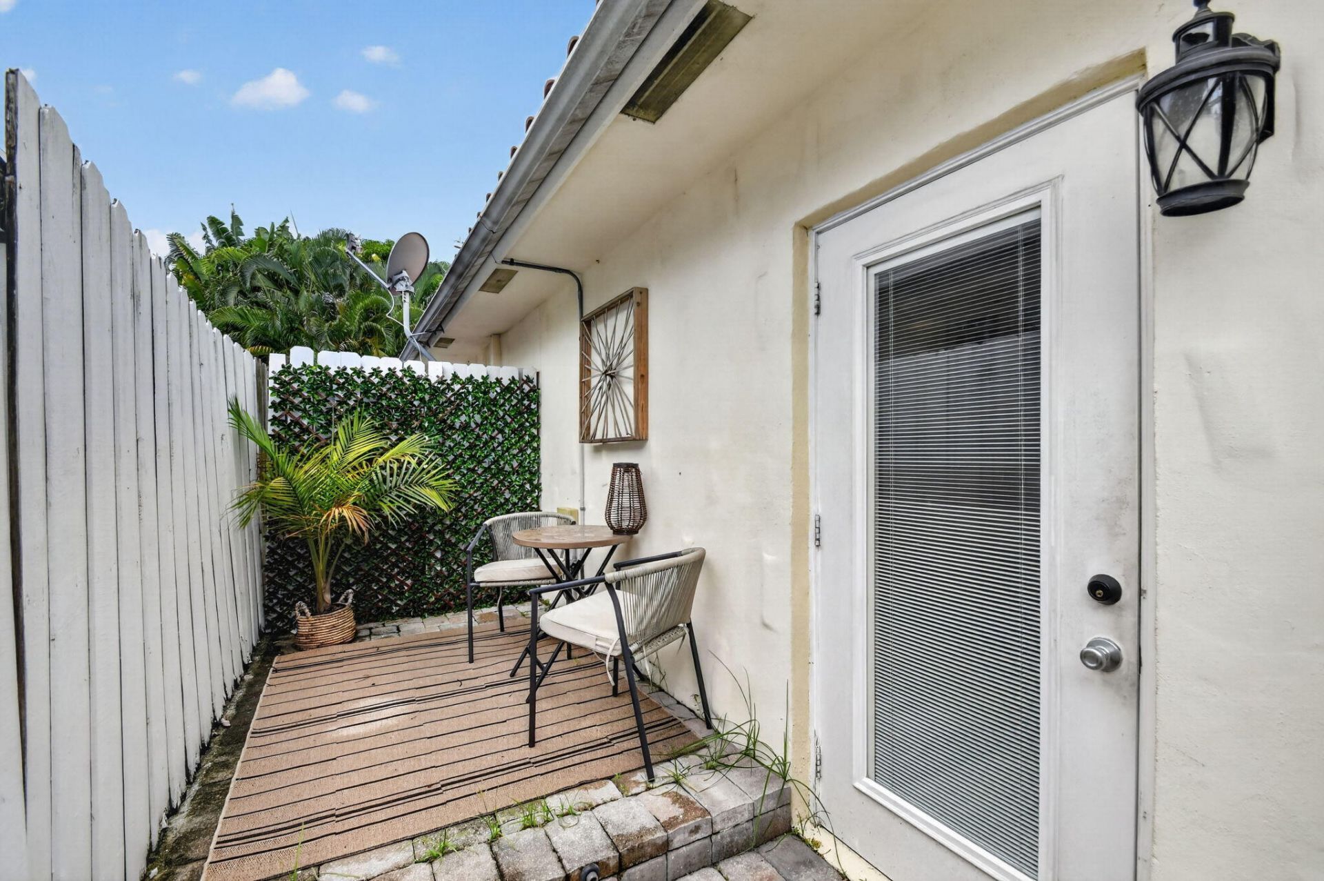 4311 Garden Avenue, West Palm Beach, FL 33405 Photo
