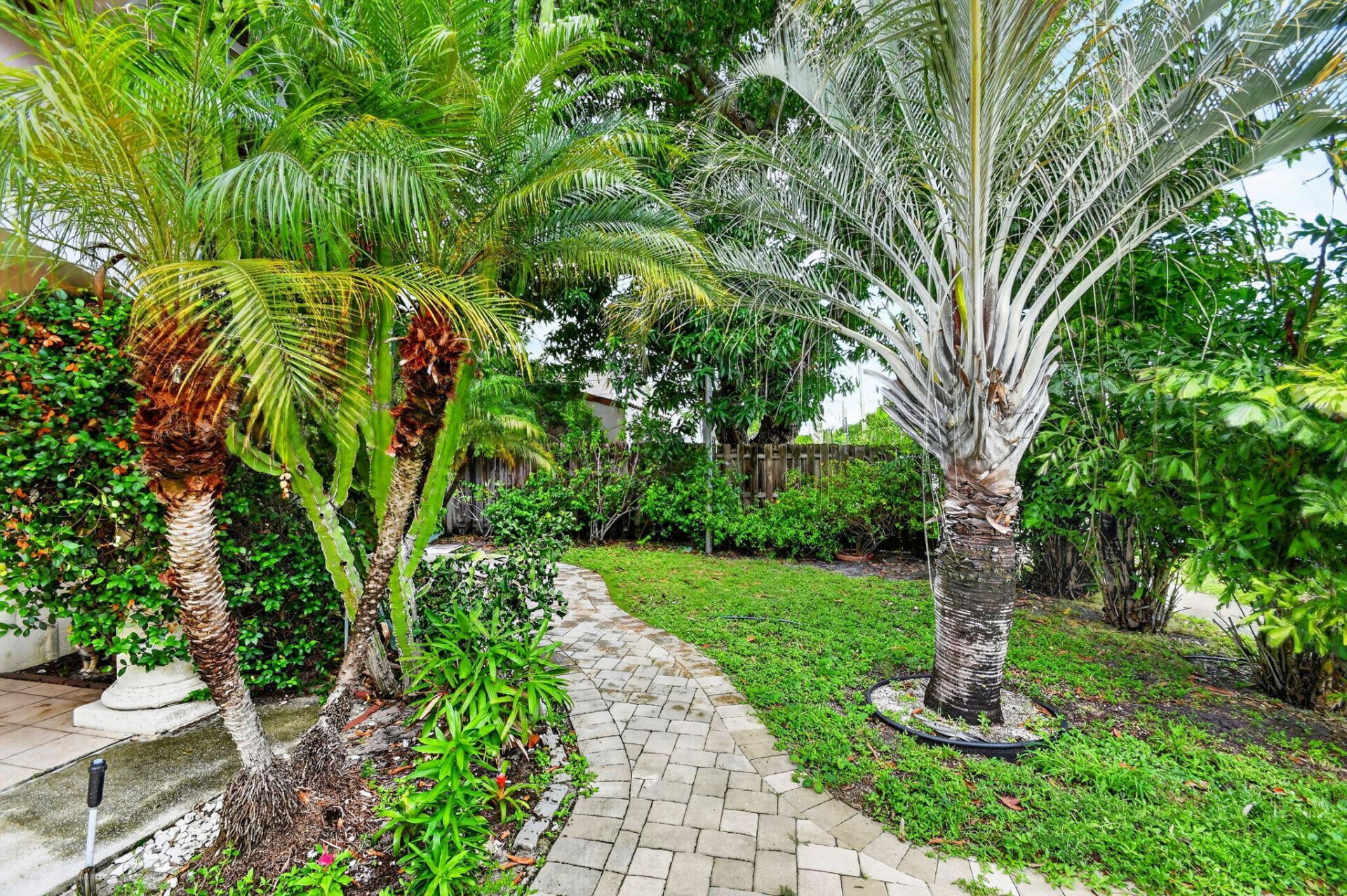 4311 Garden Avenue, West Palm Beach, FL 33405 Photo