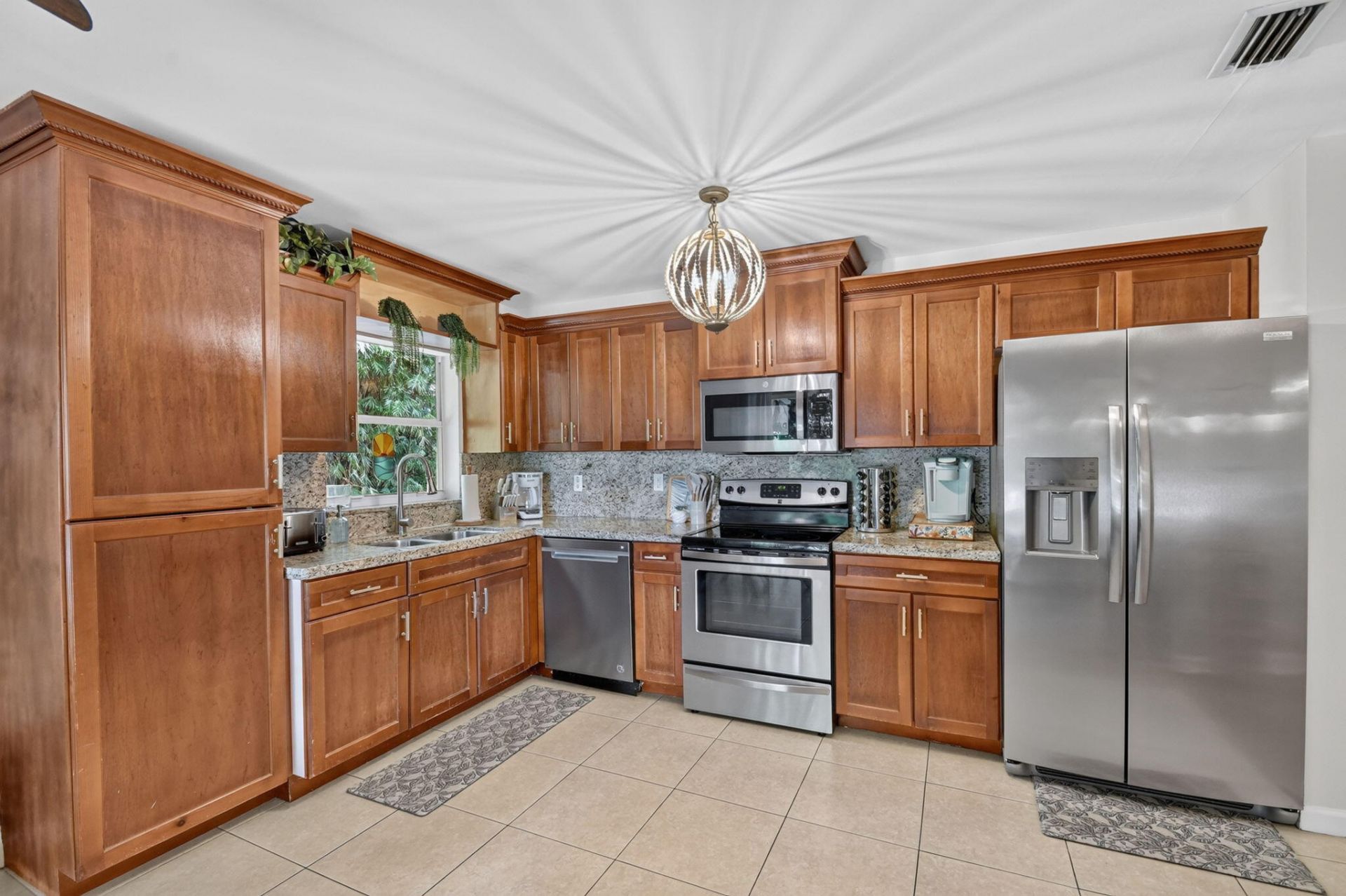 4311 Garden Avenue, West Palm Beach, FL 33405 Photo