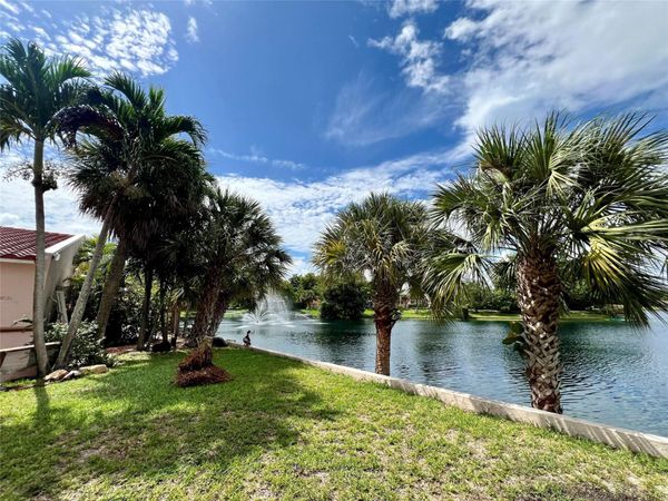 6914 Holly Road, Miami Lakes, FL 33014
