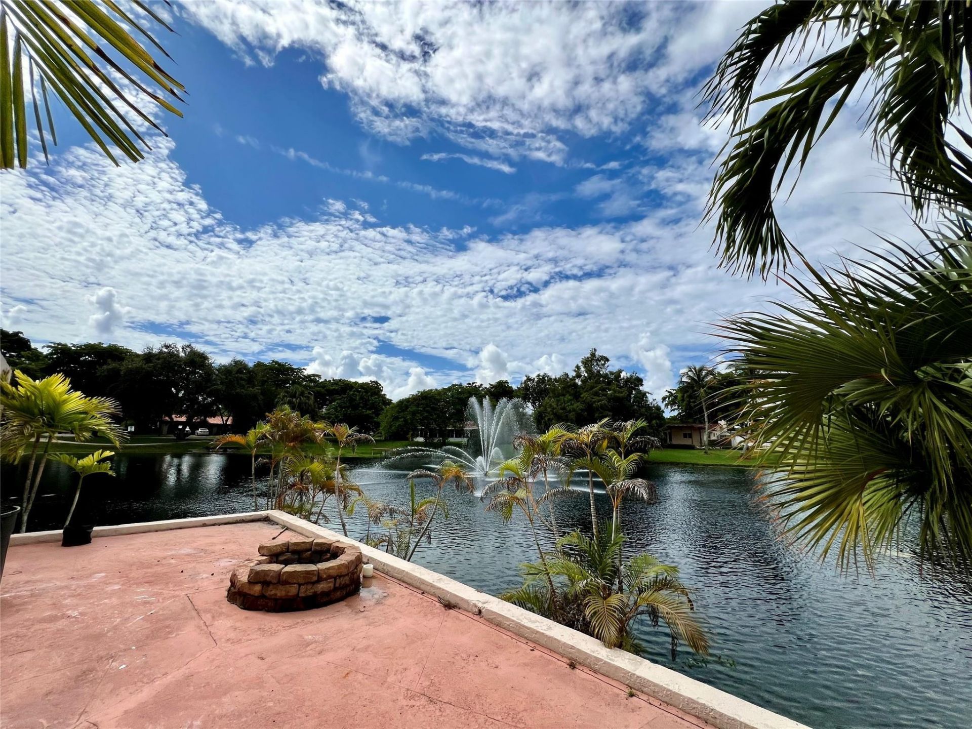 6914 Holly Road, Miami Lakes, FL 33014 Photo