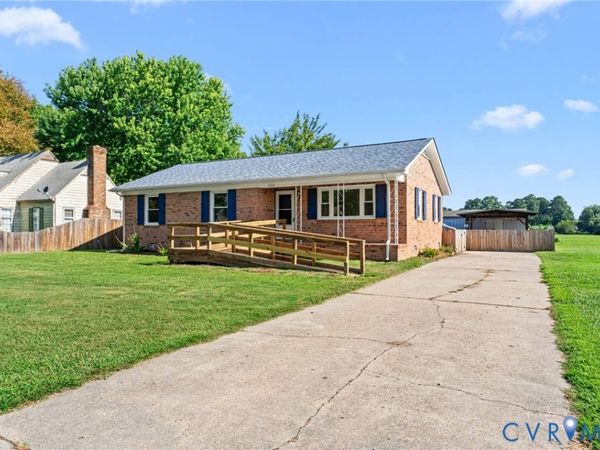 528 Ware Avenue, Tappahannock, VA 22560