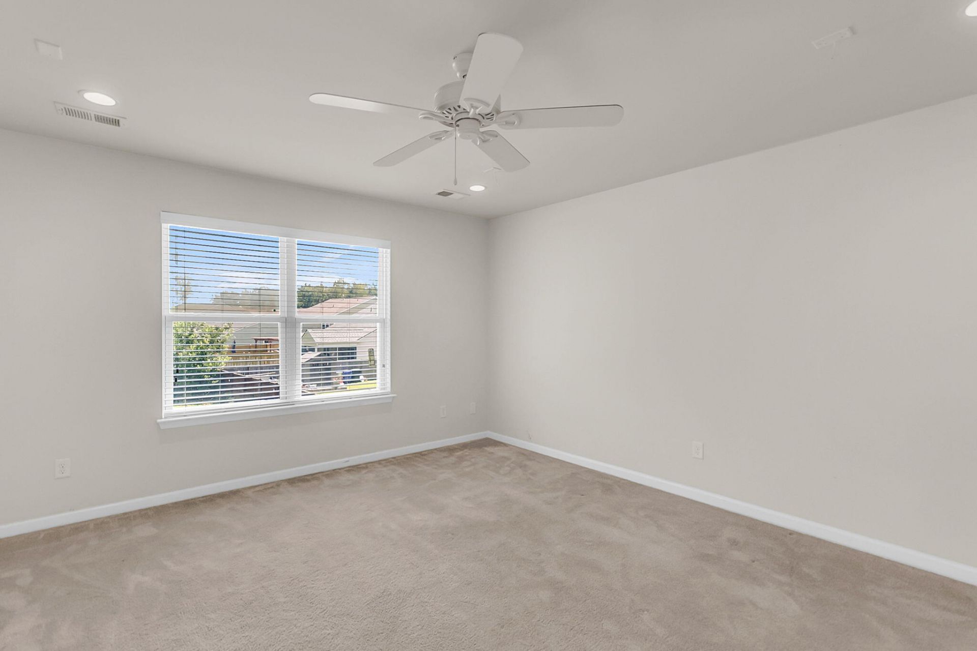 1768 Grovehurst Drive Photo 38