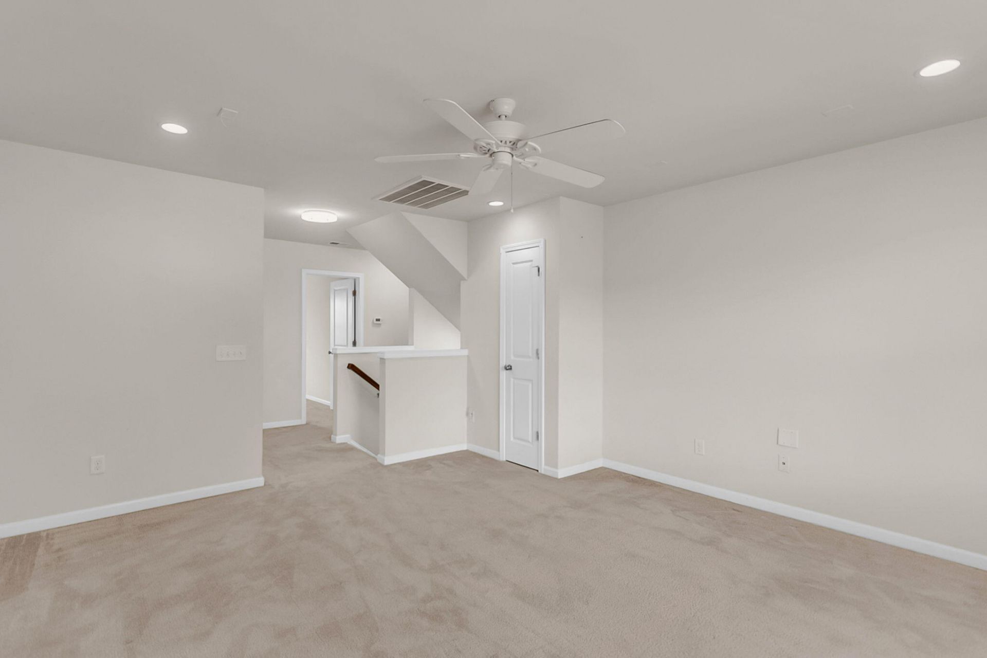 1768 Grovehurst Drive Photo 39