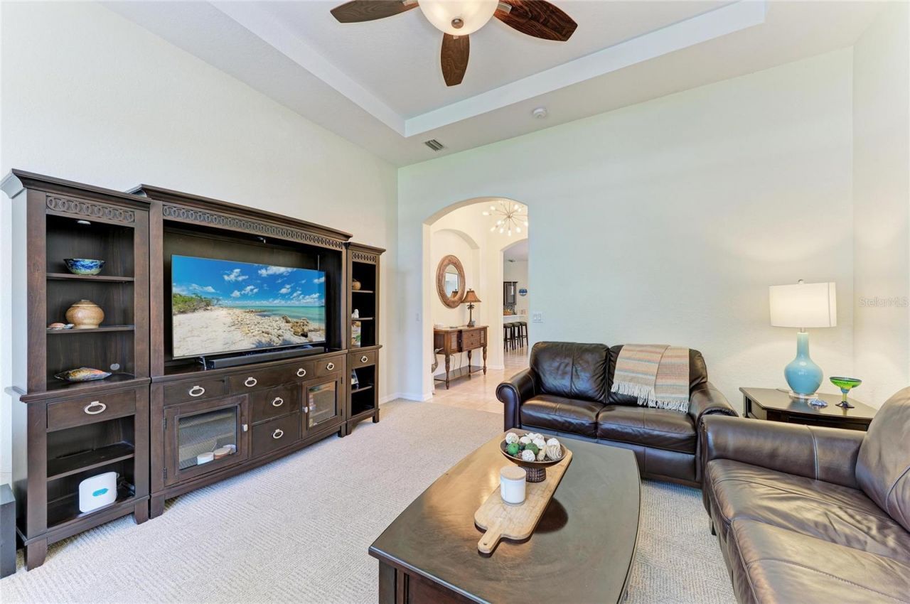 7751 33rd Street E, Sarasota, FL 34243 Photo