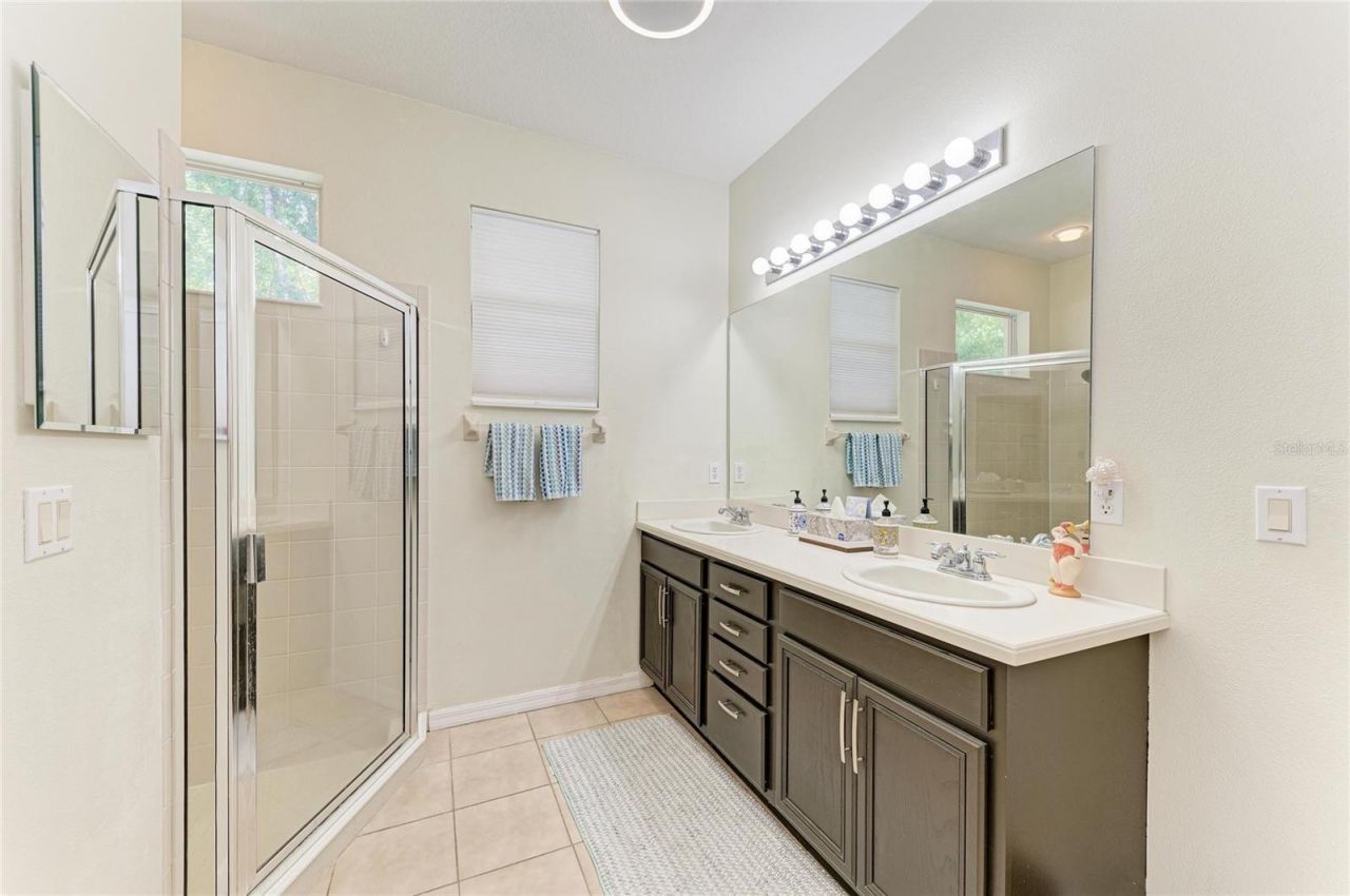 7751 33rd Street E, Sarasota, FL 34243 Photo