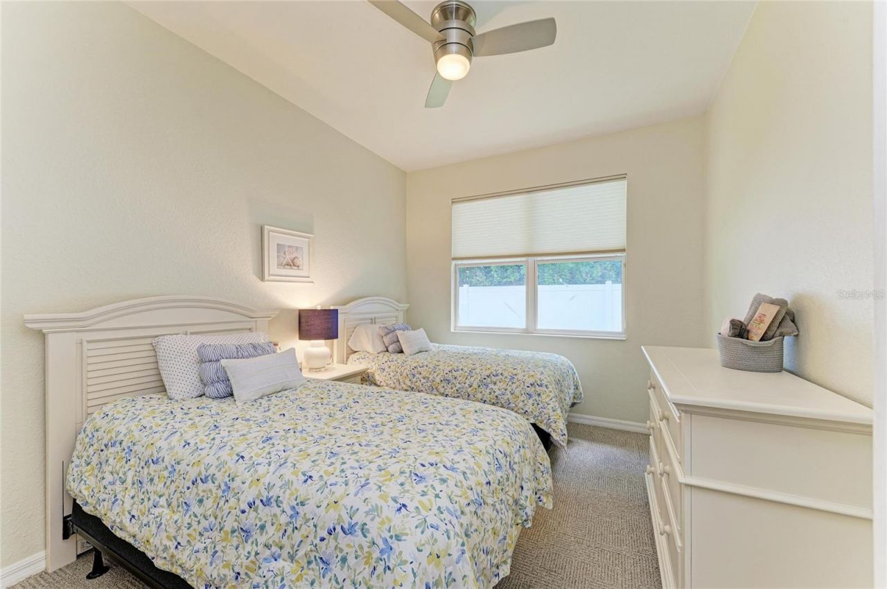 7751 33rd Street E, Sarasota, FL 34243 Photo