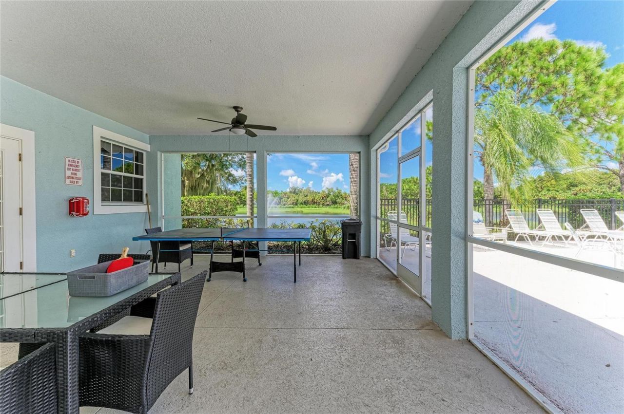 7751 33rd Street E, Sarasota, FL 34243 Photo