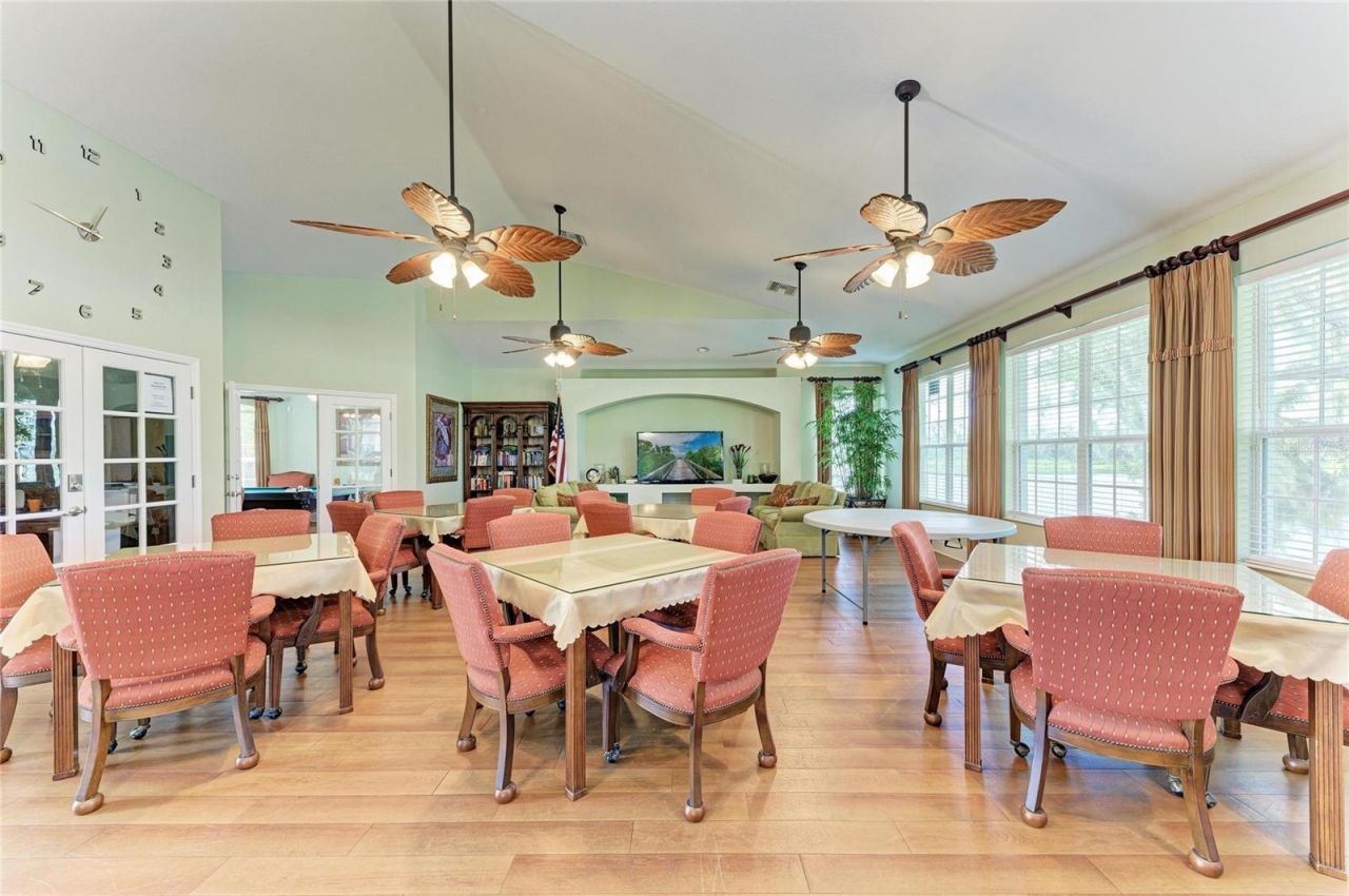 7751 33rd Street E, Sarasota, FL 34243 Photo