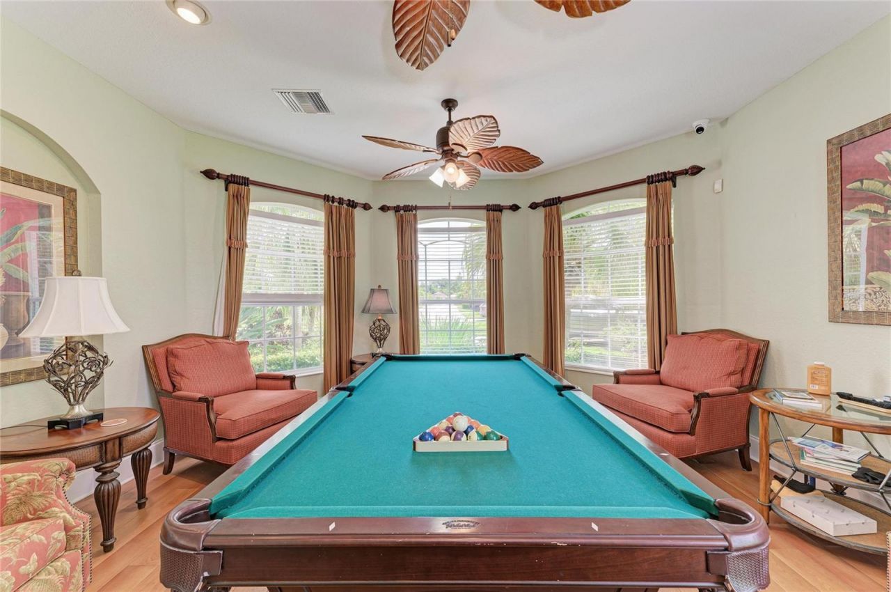 7751 33rd Street E, Sarasota, FL 34243 Photo