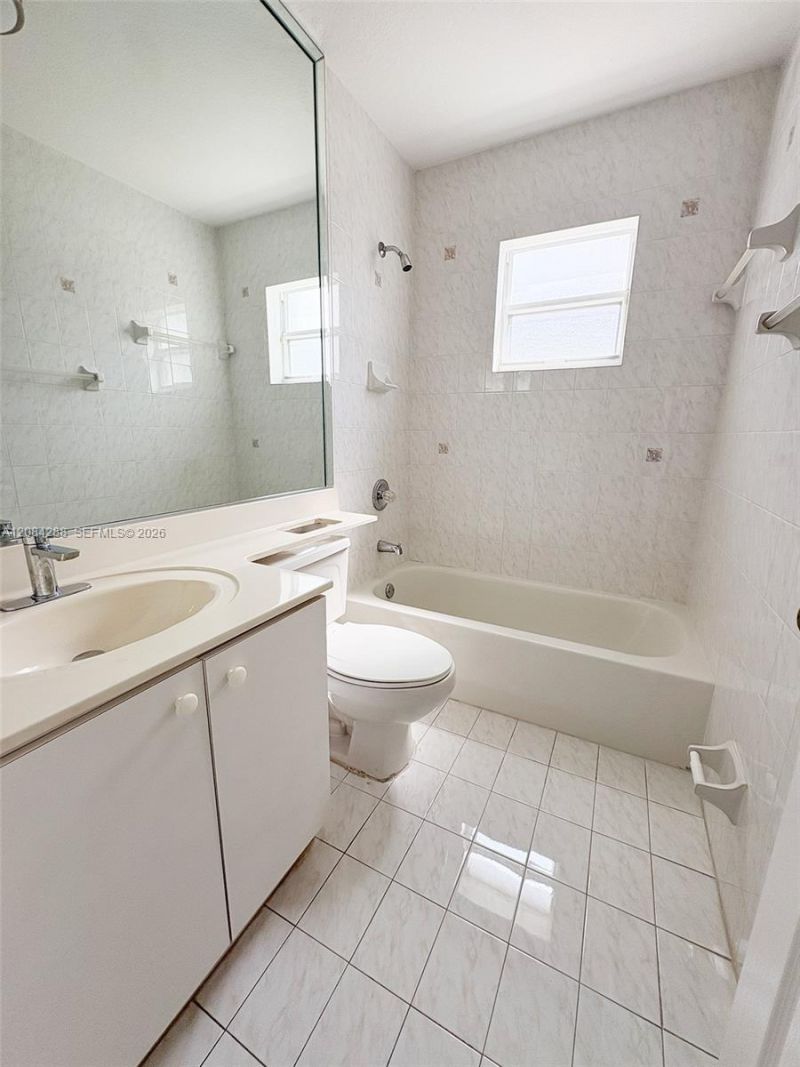 3397 W 72nd Pl , Hialeah, FL 33018 Photo