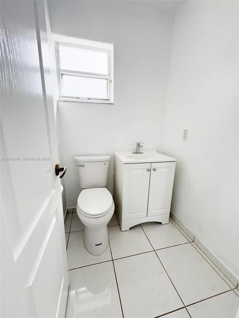 3397 W 72nd Pl , Hialeah, FL 33018 Photo