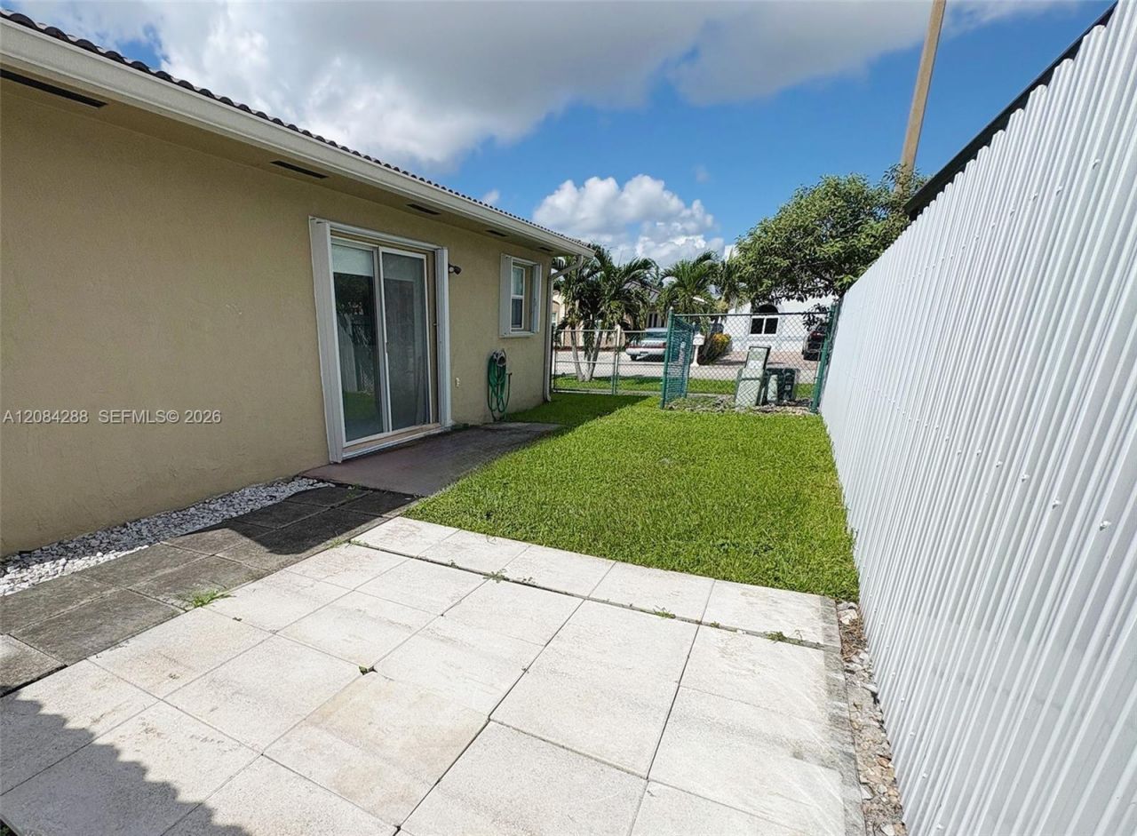 3397 W 72nd Pl , Hialeah, FL 33018 Photo