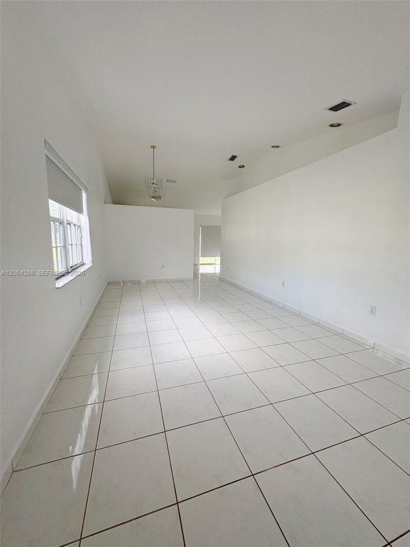 3397 W 72nd Pl , Hialeah, FL 33018 Photo