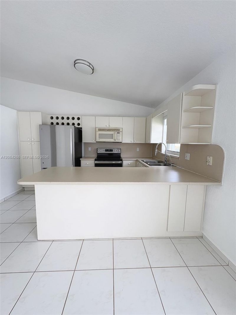 3397 W 72nd Pl , Hialeah, FL 33018 Photo