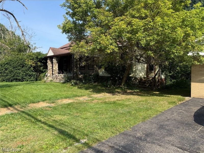 9523 E Center Street, Windham, OH 44288 Photo 7
