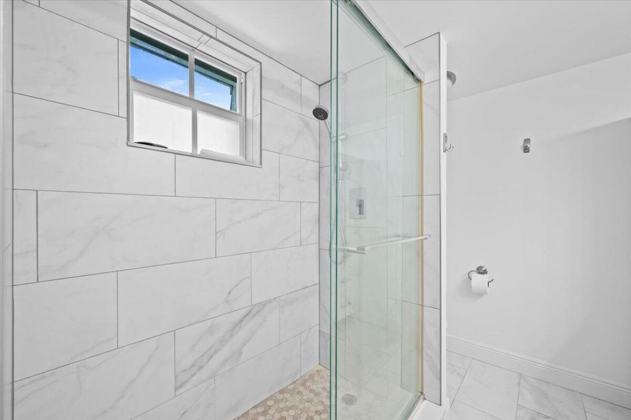 1205 E Sandy Lane E, Unit 249, Singer Island, FL 33404 Photo