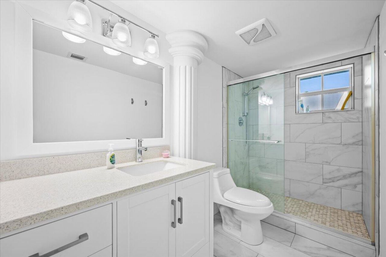 1205 E Sandy Lane E, Unit 249, Singer Island, FL 33404 Photo