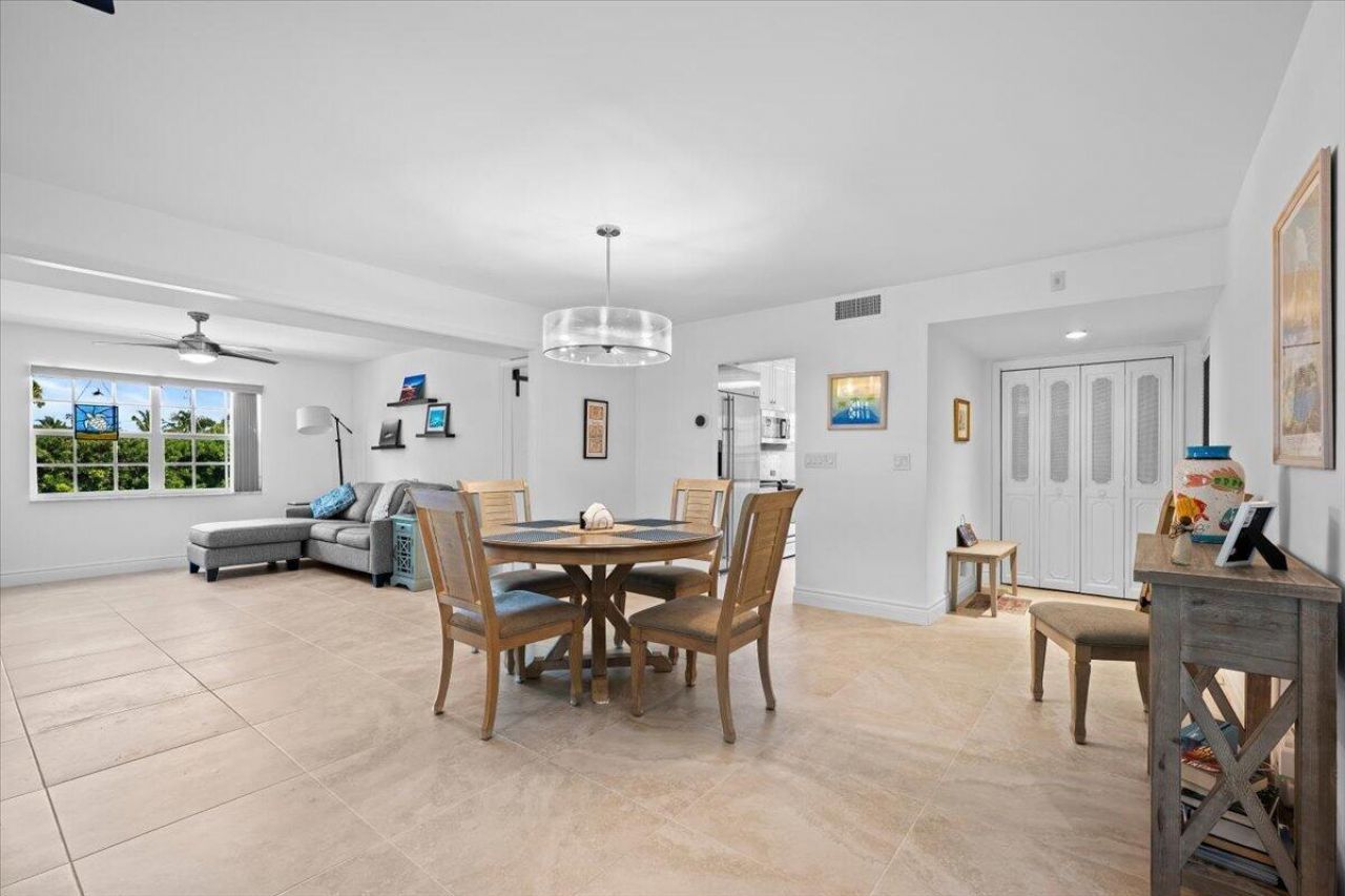 1205 E Sandy Lane E, Unit 249, Singer Island, FL 33404 Photo