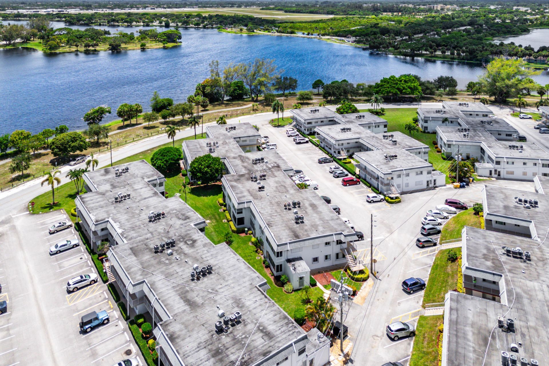 3120 Lake Osborne Drive, Unit Bldg 7 Uni, Lake Worth Beach, FL 33461 Photo