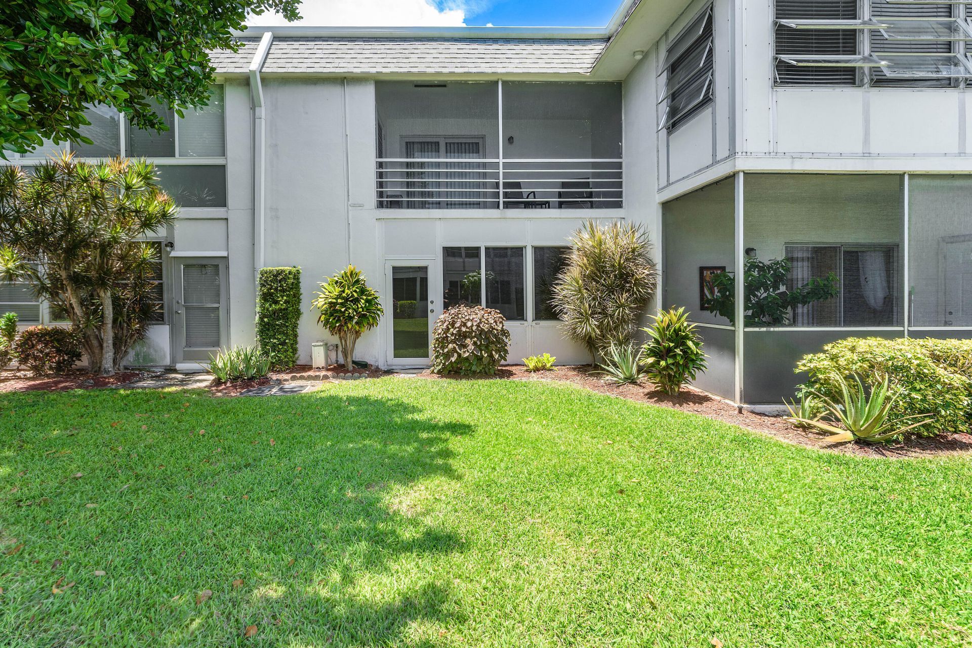 3120 Lake Osborne Drive, Unit Bldg 7 Uni, Lake Worth Beach, FL 33461 Photo