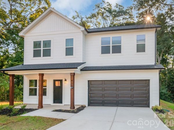 420 Killian Avenue , Mount Holly, NC 28120